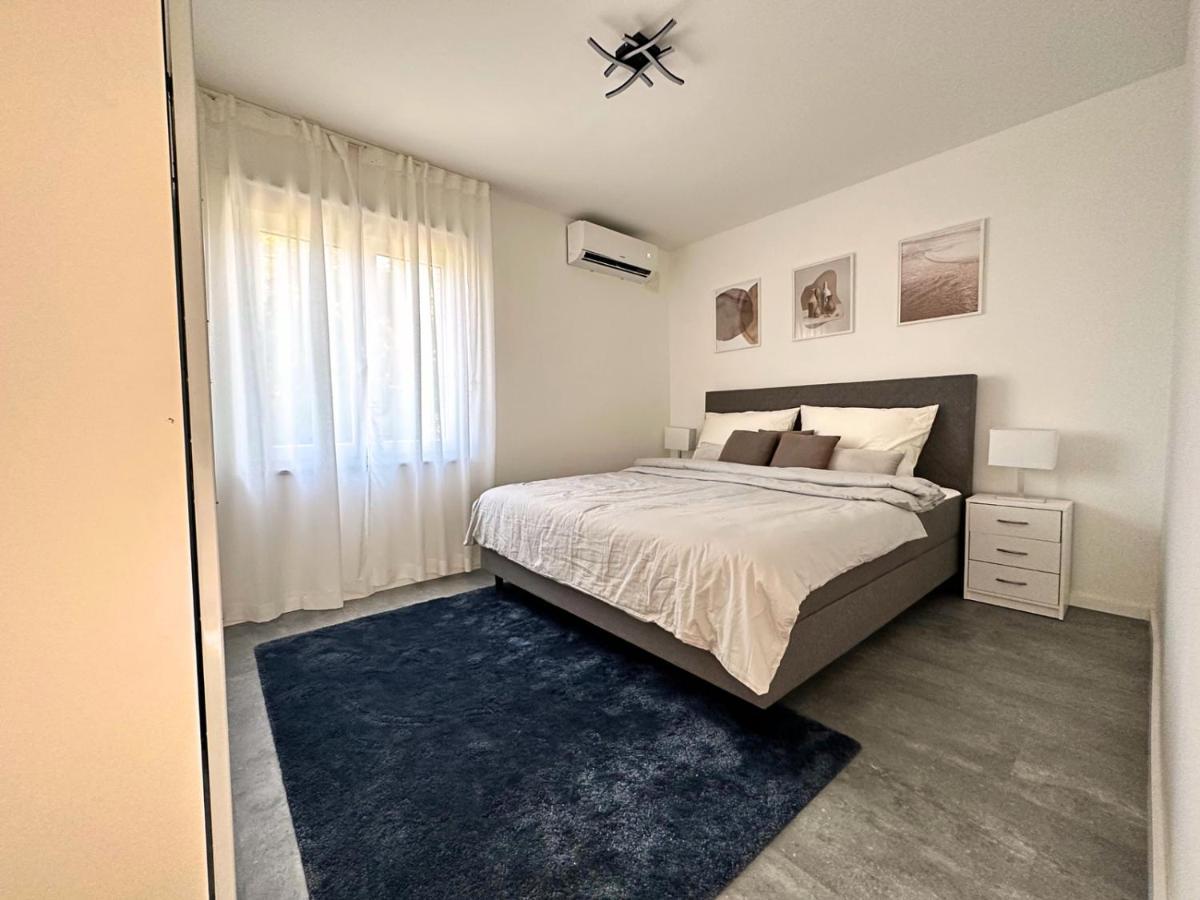 Apartmani Adriana Lakmartin Buitenkant foto