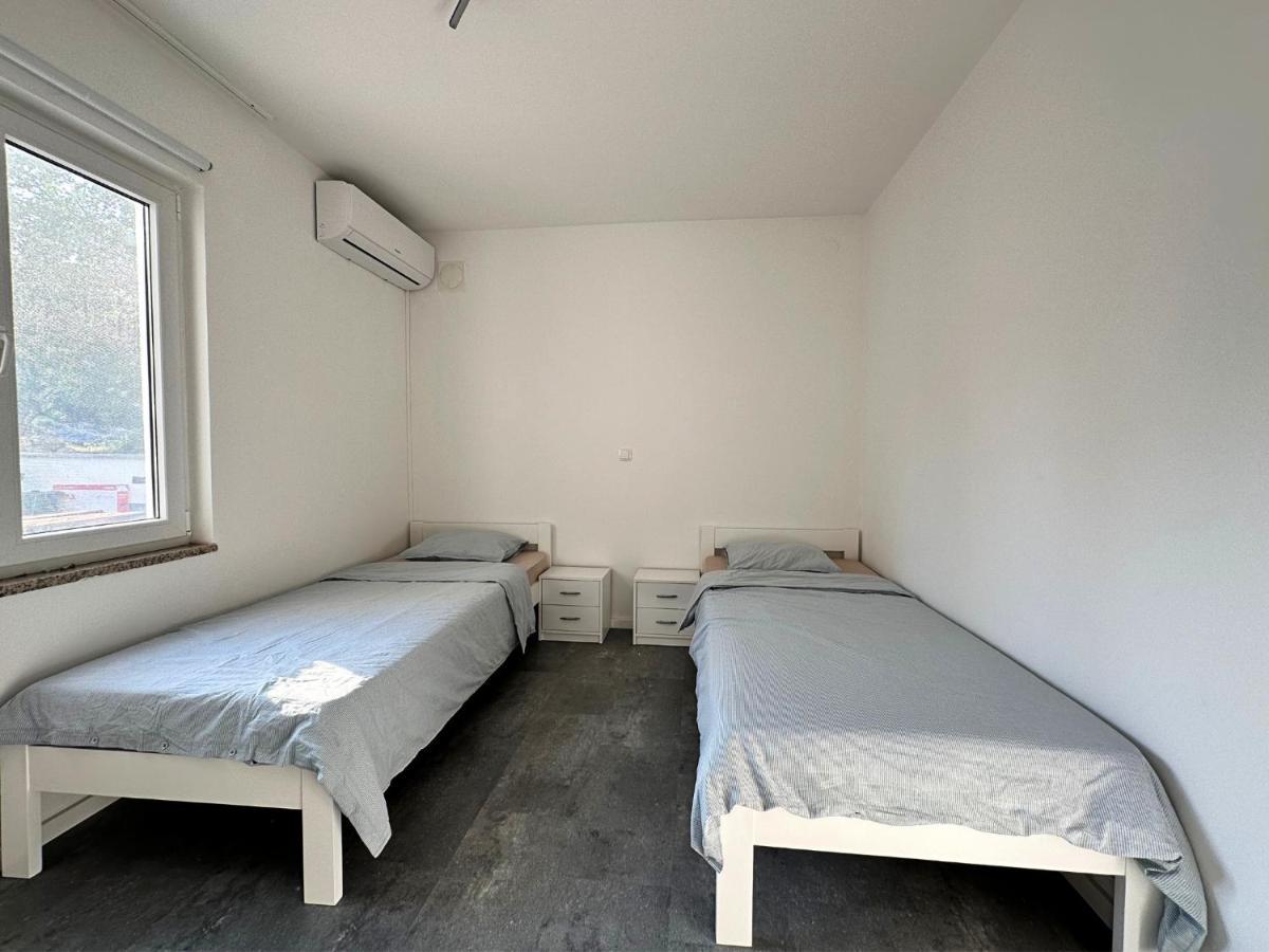 Apartmani Adriana Lakmartin Buitenkant foto