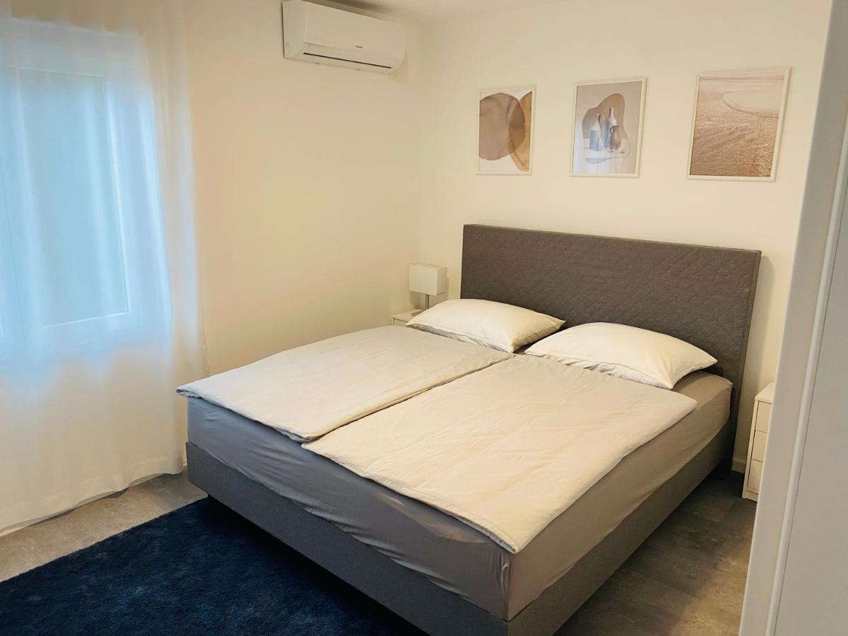 Apartmani Adriana Lakmartin Buitenkant foto